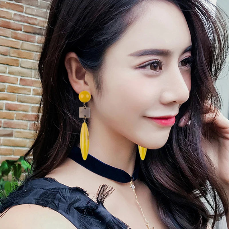 YUQINQIN Classic Drop Earrings for Women Acrylic Statement Long line Resin Dangling Earings Fashion Elegant Party Dangle Earring