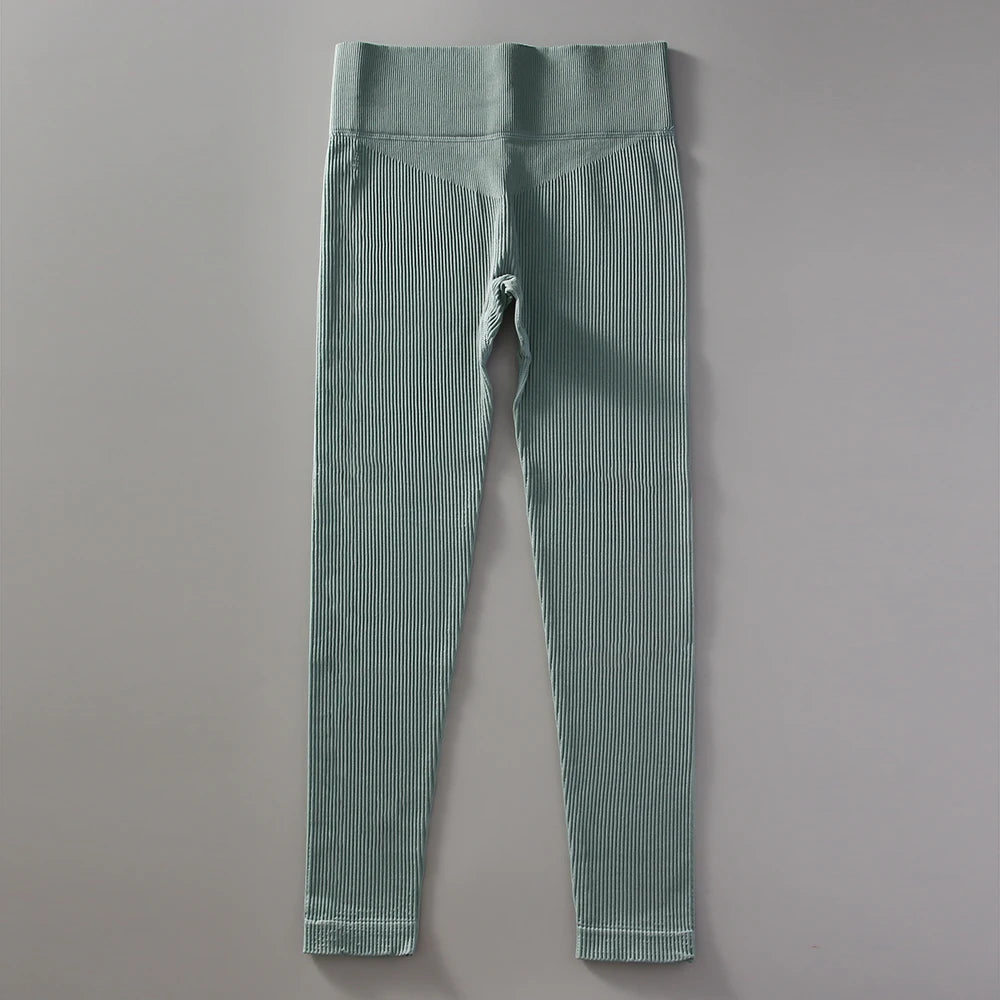 42858159898803|42858159931571|42858159964339