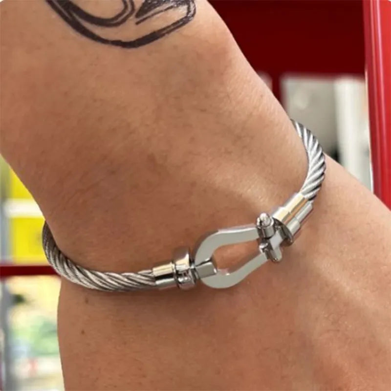Luxury Bracelet Fred Horseshoe Magnet Clasp Stainless Steel Wire Bracelet Couple Bracelet Simple Jewelry Gold Plated Accessories