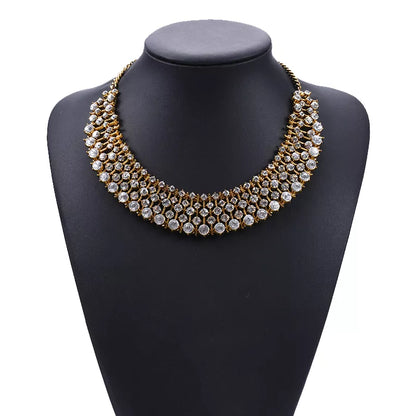 2023 New Indian Vintage Statement Large Collar Choker Necklace Women Fashion Britain Kate Princess Big Bib Necklace Jewelry