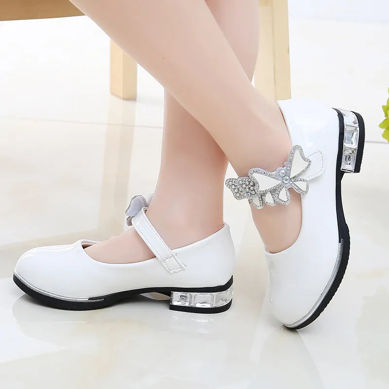 Girls Leather Shoes 2023 Spring Summer PU Patent Leather Kids Dress Shoes High Heels Butterfly-knot Dress Shoes for Wedding Chic