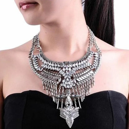 2023 New Fashion Silver Plated Vintage Statement Large Collar Necklace Women Indian Ethnic Big Bib Alloy Choker Necklace Jewelry